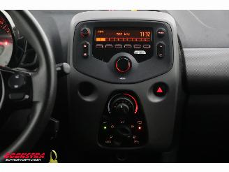 Peugeot 108 1.0 e-VTi Active 5-DRS Airco Bluetooth 137.303 km! picture 15