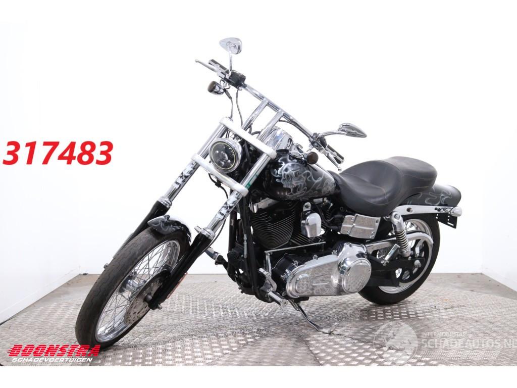 Harley-Davidson  FXDWGI Wide Glide Vance Hines