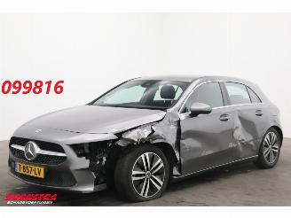 skadebil auto Mercedes A-klasse 200 7G-Tronic Premium Plus Clima Cruise PDC 2021/4