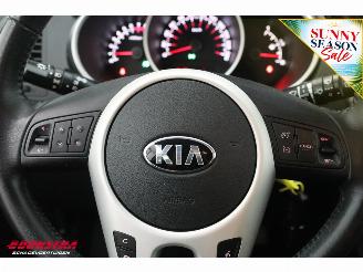 Kia Venga 1.6 CVVT ExecutiveLine Aut. Navi Camera Cruise 89.918 km!! picture 17