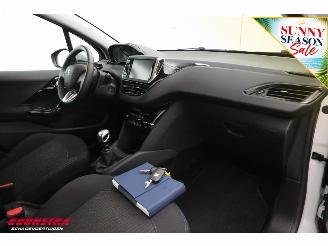Peugeot 208 1.2 PT. 110 Signature Clima PDC Mirrorlink Camera 93.920 km! picture 14