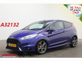 Voiture accidenté Ford Fiesta 1.6 ST2 Clima Cruise Navi PDC LMV 2014/12