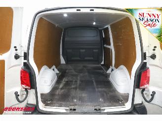 Volkswagen Transporter 2.0 TDI 150 PK DSG L2-H1 Navi Airco Cruise AHK 53.404 km! picture 12