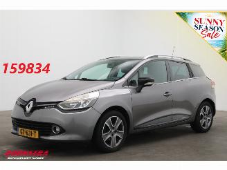 Coche accidentado Renault Clio Estate 1.5 dCi ECO Night&Day Navi Airco Cruise PDC AHK 2015/8