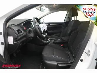 Renault Mégane Estate 1.0 TCe Business Zen Cruise Clima Navi Bluetooth PDC LMV picture 15