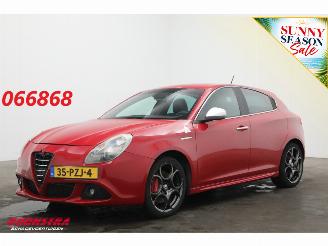 škoda osobní automobily Alfa Romeo Giulietta 1.7 TBi Quadrifoglio Verde Navi Clima Cruise AHK 2011/4