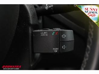 Renault Captur 1.2 TCe Aut. Intens LED Apple/Android Cruise Camera AHK 30.395 km! picture 26