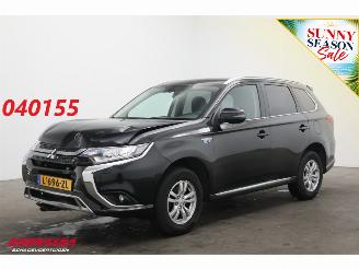 Mitsubishi Outlander 2.4 PHEV 4WD Pure Cruise Clima Camera PDC picture 1