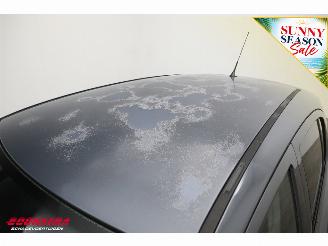 Opel Corsa 1.2-16V '111' Edition 5-drs Airco Cruise 57.145 km! picture 17