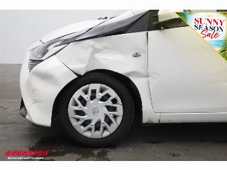 Toyota Aygo 1.0 VVT-i x-play 5-drs Airco Cruise Camera Bluetooth picture 10
