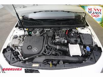 Mercedes A-klasse 250 e AMG Limited Pano Navi SHZ PDC AHK picture 10