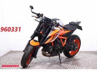 krockskadad bil motor KTM  1290 SuperDuke R ABS Austin Racing Cruise 2022/5