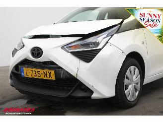 Toyota Aygo 1.0 VVT-i x-fun Airco Cruise picture 11