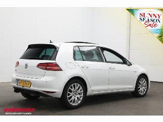 Volkswagen Golf 1.4 TSI GTE Clima Glasdak ACC Leder SHZ Camera PDC picture 3