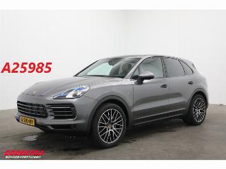 uszkodzony samochody osobowe Porsche Cayenne 3.0 E-Hybrid Sport Chrono PASM PDLS Memory Leder SHZ Clima Navi Camera PDC 2019/11