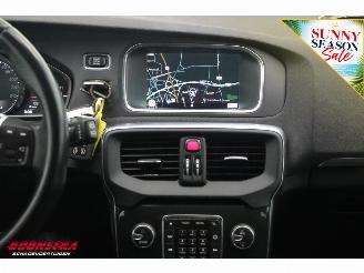 Volvo V-40 2.0 T3 Momentum Navi Cruise SHZ PDC LMV picture 17