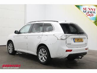 Mitsubishi Outlander 2.0 PHEV Executive Edition Navi Cruise Clima Bluetooth picture 4