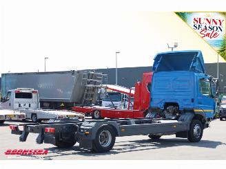 Mercedes Atego 1318 4X2 Euro 6 picture 3
