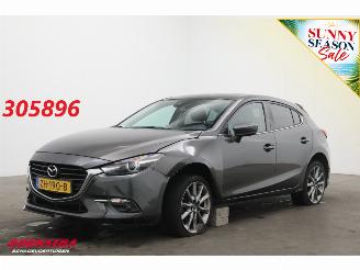 krockskadad bil auto Mazda 3 2.0 SkyActiv-G 165 GT-M ACC Navi HUD SHZ LrHZ Camera PDC 2017/3