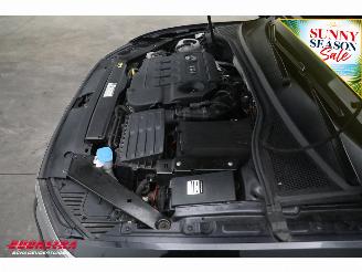 Volkswagen Passat 1.6 TDI Highline R-Line Pano ACC ErgoComf. Apple/Android SHZ AHK picture 14