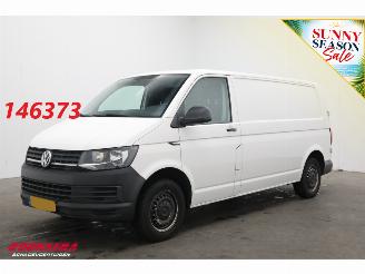 skadebil auto Volkswagen Transporter 2.0 TDI L2-H1 Airco Cruise PDC AHK 2019/10