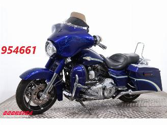 begagnad bil motor Harley-Davidson  CVO Street Glide 5HD! Vance Hines Cruise 2010/3