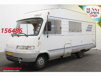 skadebil camper Hymer  B 564 2.5 JTD luifel Hefbed Douche AHK 1995/7