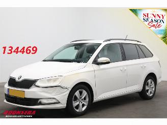 damaged passenger cars Skoda Fabia Combi 1.4 TDI DSG Ambition Business Navi Cruise Airco Bluetooth PDC 2017/2