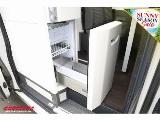 Volkswagen  Crafter Grand California 680 2.0 TDI 177 PK 4Motion DSG ACC Luifel AHK Navi Clima Solar Camera PDC picture 16