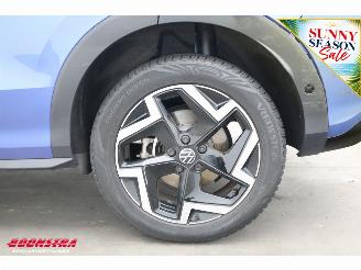 Volkswagen T-Roc 1.5 eTsi DSG R-Line ACC Navi Clima SHZ Apple/Android Virtual Camera PDC picture 9