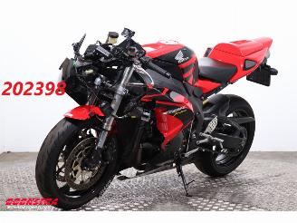 krockskadad bil motor Honda  CBR 1000RR Fireblade Leo Vince 26.807 km! 2006/4