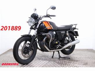 Schade motor Moto Guzzi  V7 II Special ABS 17.433 km! 2016/9