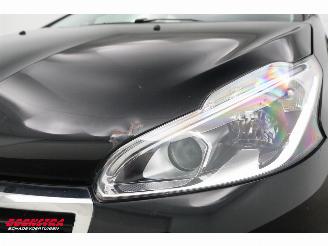 Peugeot 208 1.2 PureTech Blue Lease Cruise Airco Apple/Android PDC picture 9