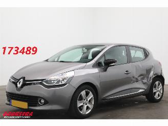 Auto incidentate Renault Clio 0.9 TCe Expression Cruise Navi Airco 2013/3
