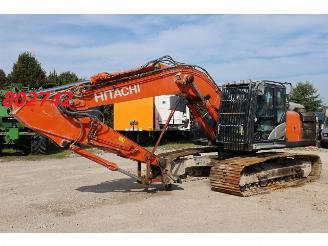 skadebil machine Hitachi  ZX210LC-6 23t. Kettenbagger Snelwissel 2021/4