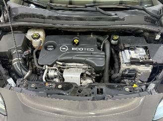 Opel Corsa 5-Drs 1.0 Turbo Color Edition picture 31