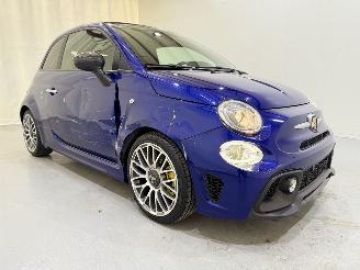 Vaurioauto  passenger cars Abarth  595 C 1.4 T-Jet 70th Anniversary 2020/9