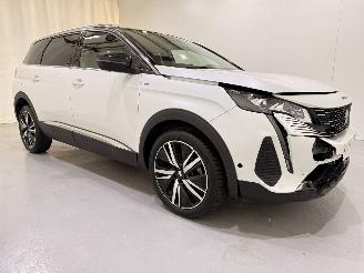 Vaurioauto  passenger cars Peugeot 5008 130 Allure GT Aut8 7-seats 2023/6