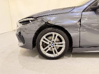 BMW 1-serie 118i M Sport Edition Pano picture 28