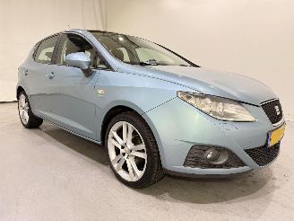 Vaurioauto  passenger cars Seat Ibiza HB 1.4 6V Reference Pano/Clima 2009/4