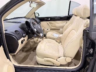 Volkswagen New-beetle Cabrio 1.9 TDI Highline picture 8