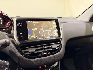 Peugeot 208 HB 1.2 Allure Navi/Clima picture 12