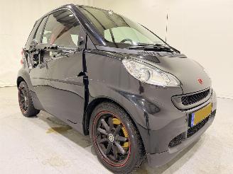 Voiture accidenté Smart Fortwo Cabrio 1.0 MHD Pure Airco 2010/11