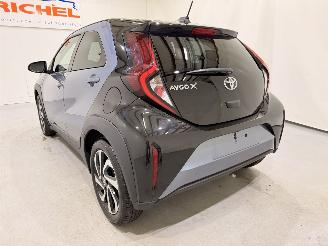 Toyota Aygo X 1.0 VVT-i Envy Automaat picture 4