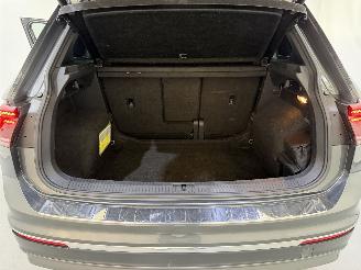 Volkswagen Tiguan 1.4 TSI Highline Aut6 Pano/Clima picture 55