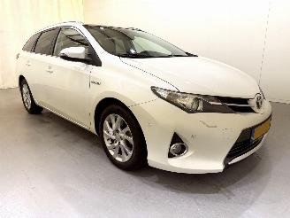 skadebil auto Toyota Auris Touring Sports 1.8 Hybrid Lease+ Pano/Clima/Navi 2014/8