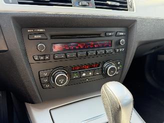 BMW 3-serie Sedan 318i Business Line Aut. picture 14