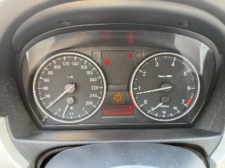 BMW 3-serie Sedan 318i Business Line Aut. picture 10