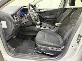 Ford Focus Wagon 1.0 EcoB. Aut. Titanium X Business picture 10