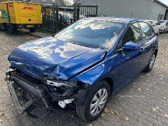 krockskadad bil auto Volkswagen Polo 1.0   5 Drs 2018/3